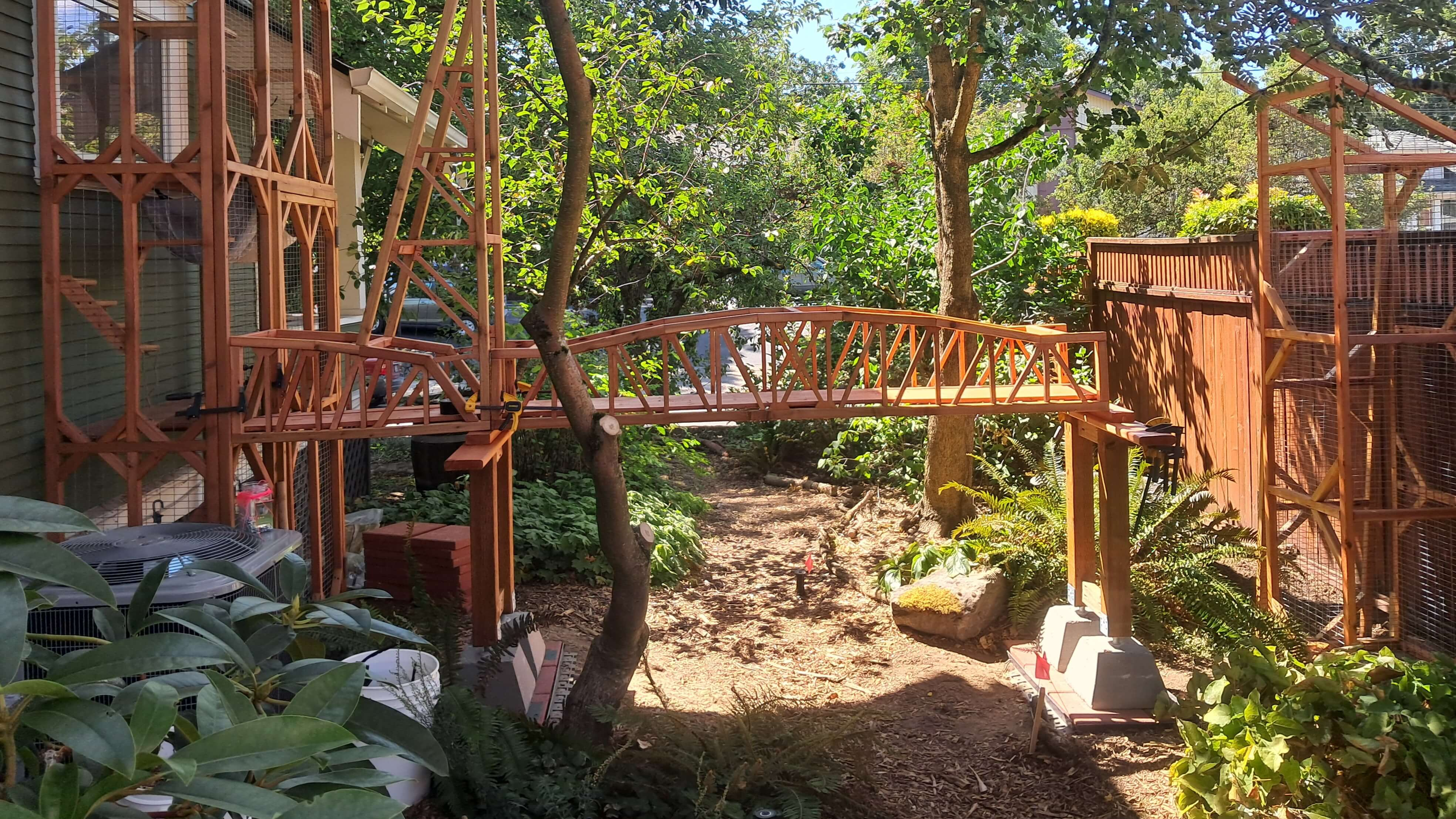 Pawthorne Bridge during install
